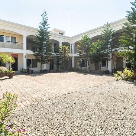 Oyo 162 The West Inn Davao City Esterno foto