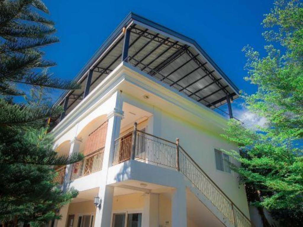 Oyo 162 The West Inn Davao City Esterno foto