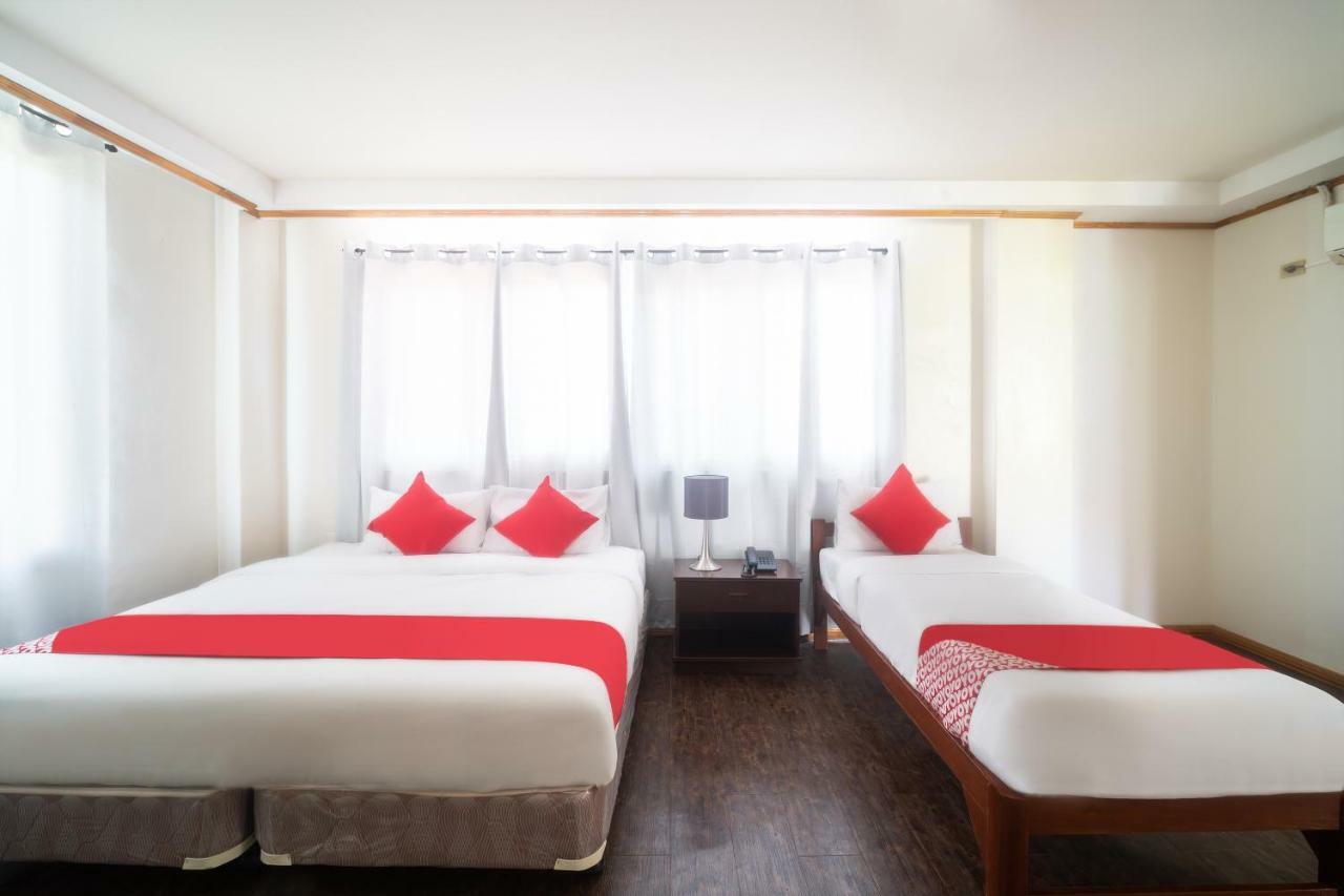 Oyo 162 The West Inn Davao City Esterno foto