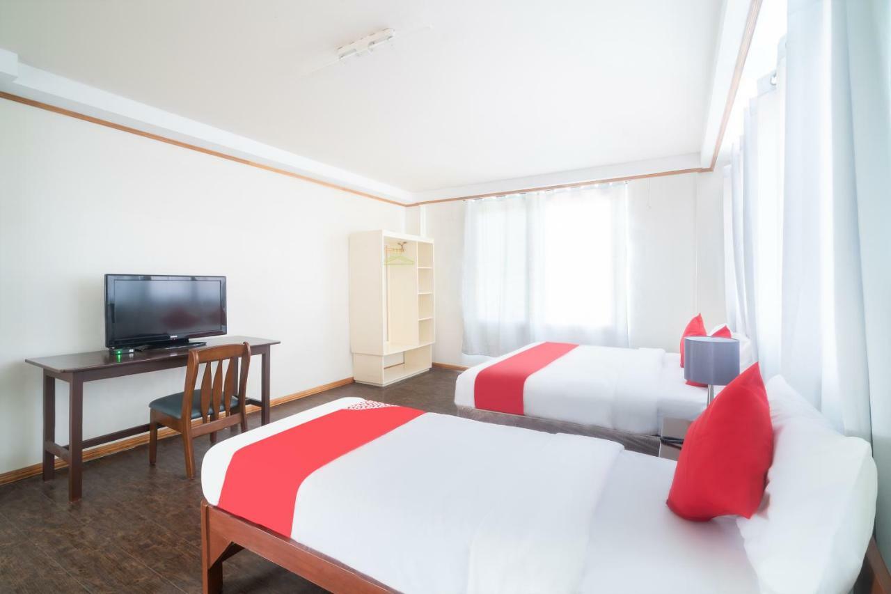 Oyo 162 The West Inn Davao City Esterno foto
